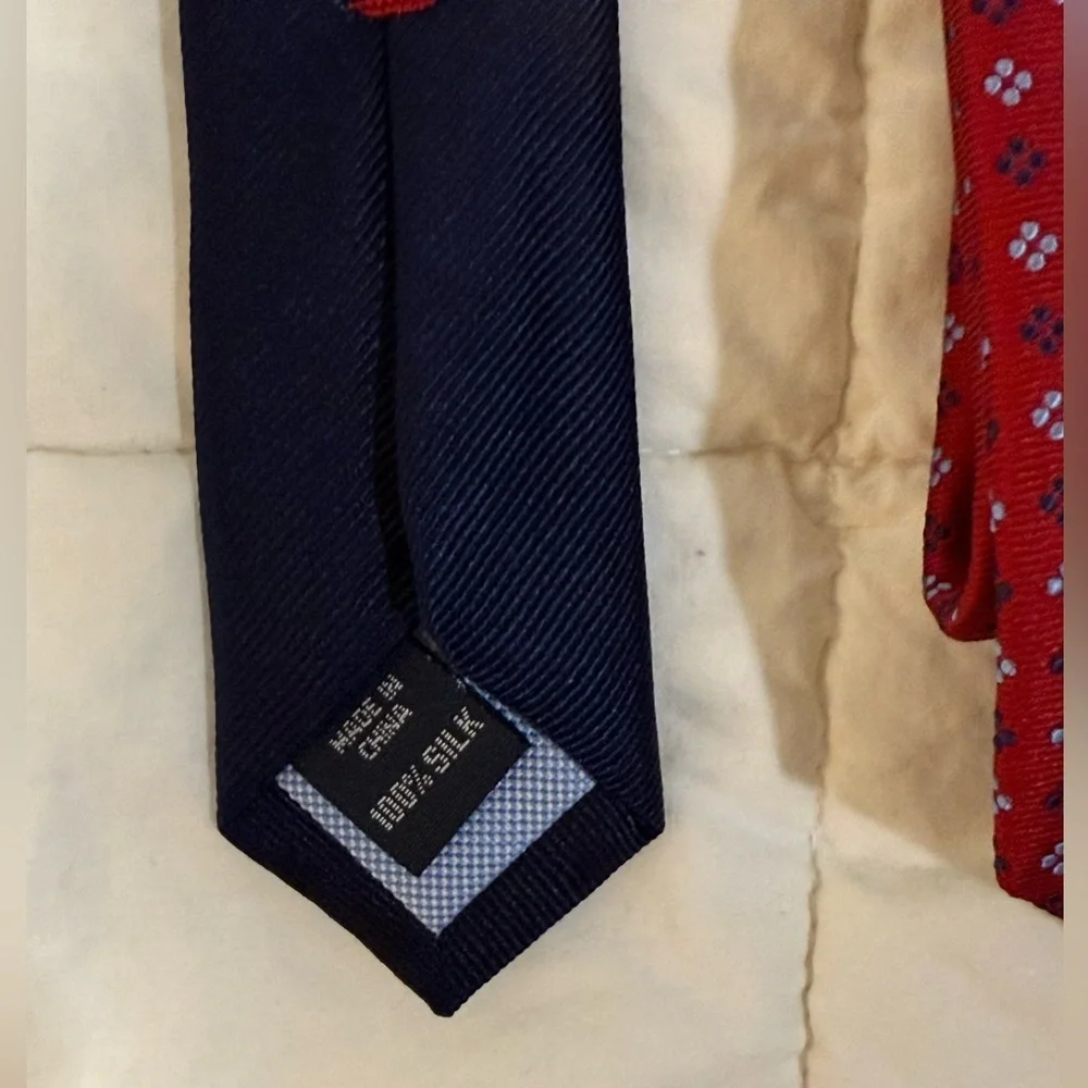 NWT Tommy Hilfiger Mens Necktie Tie Double Print Office Red Blue Silk